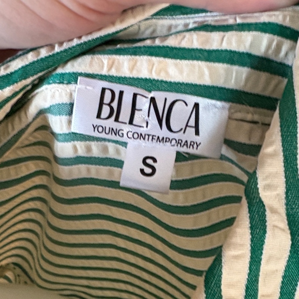 Blenca S Green and‎ Cream Striped Women's Button-Down Shirt - Picture 2 of 9